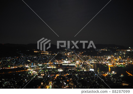 在長崎市的夜景 在長崎市的夜景 88287099