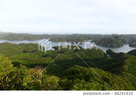 [從對馬市烏黑天文台眺望] 88291810