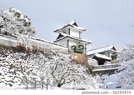 Snow scene of Ishikawa Gate, Kanazawa Castle Snow scene of Ishikawa Gate, Kanazawa Castle 88293474