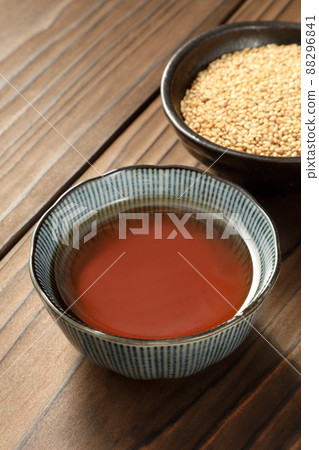 Sesame oil Sesame oil 88296841