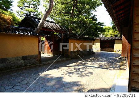 金澤武士府 88299731