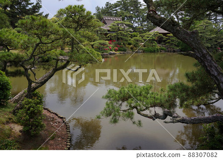 Nakatsu Manjuen Garden 88307082