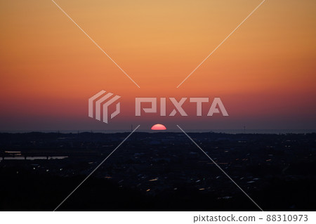 美麗的夕陽。 88310973