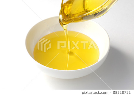 Olive oil Olive oil 88318731