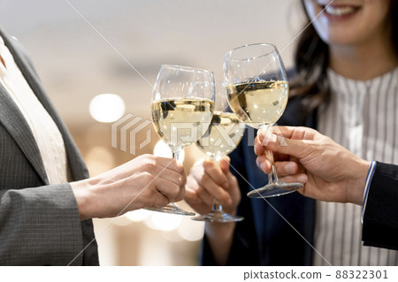 Cheers business reception party image 88322301