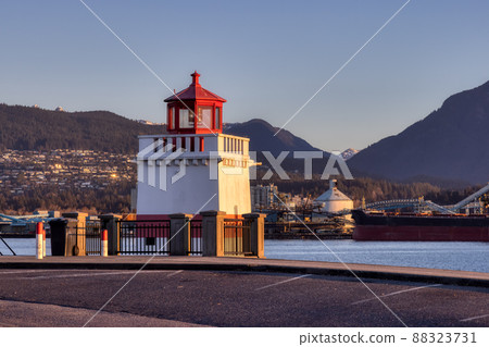 Brockton Point Lighthouse, Stanley Park Seawall Path, Downtown Vancouver 88323731