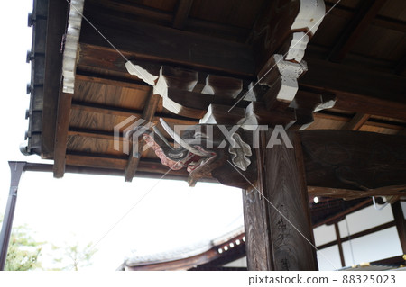 大象木雕寺廟 88325023