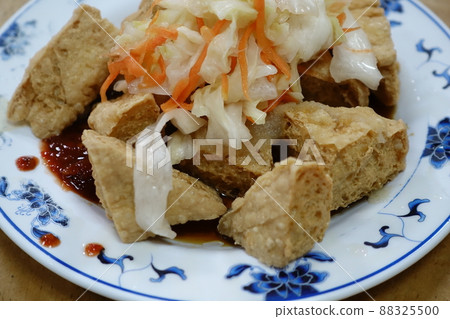 Stinky tofu Stinky tofu 88325500