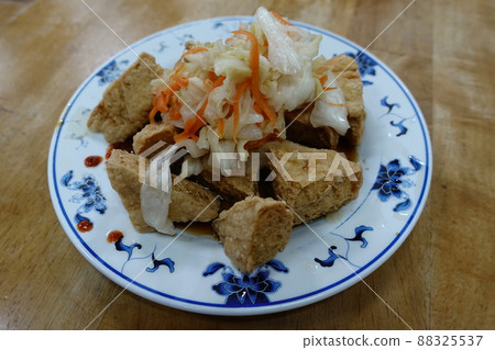 Stinky tofu Stinky tofu 88325537