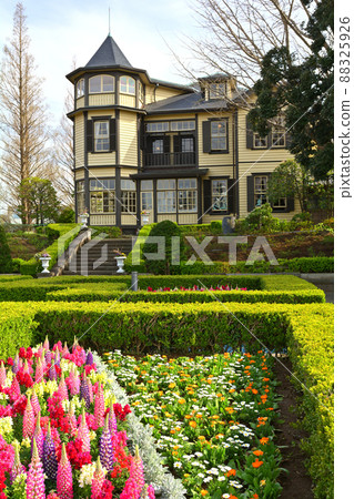 Yokohama / Italy Mountain Garden 88325926