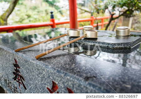 Hand water of a shrine on a sunny day 88326697