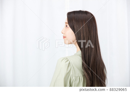 Beautiful woman with hair 88329065
