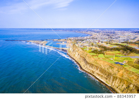 飯岡魚部岬和飯岡燈塔（千葉縣旭市） 88343957
