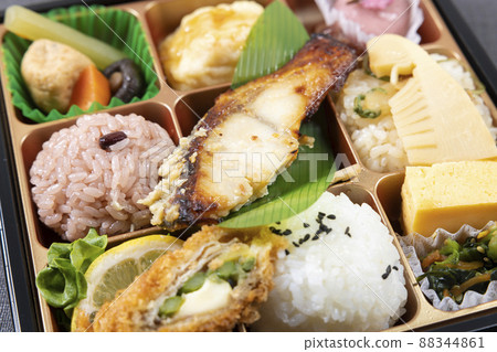 Delicious Matsukado lunch 88344861