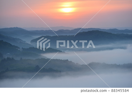 Sea of clouds in Kamakurayama, Motegi, Tochigi prefecture 88345584