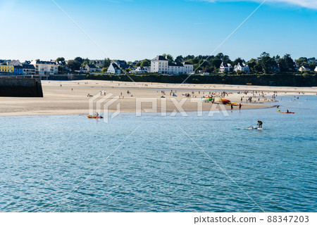 The port of Morgat a sunny day of summer The port of Morgat a sunny day of summer 88347203