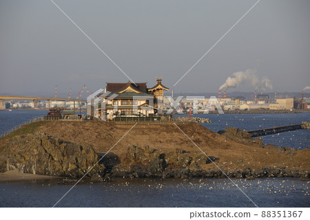 Kabushima in early summer (Ao Mochi and Hachinohe City) 88351367