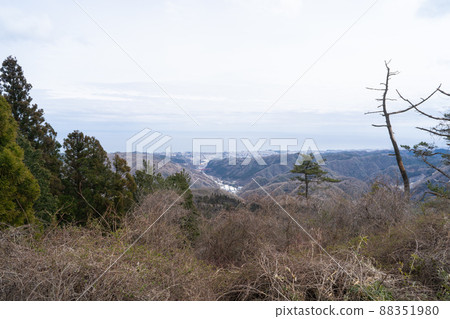 神峰山（日立阿爾卑斯）山頂的景色 88351980