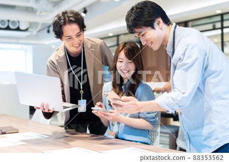 Business office engineer shooting cooperation: WEEK Shibadaimon (Sun Frontier Fudousan) Business office engineer shooting cooperation: WEEK Shibadaimon (Sun Frontier Fudousan) 88353562