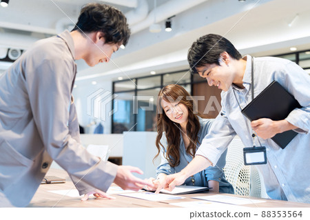 商務辦公室工程師拍攝合作:WEEK柴大門(Sun Frontier Fudosan) 商務辦公室工程師拍攝合作:WEEK柴大門(Sun Frontier Fudosan) 88353564