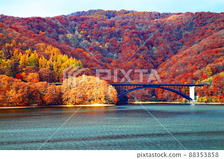 Lake Hinbara Lake Hinbara 88353858