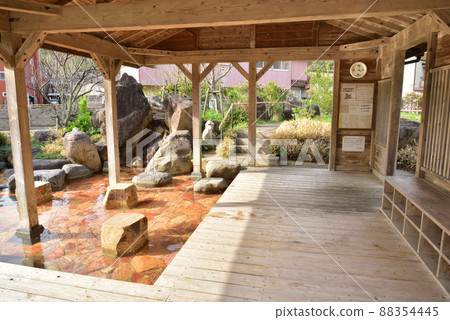 Amakusa City, Kumamoto Prefecture Shimoda Onsen Five-legged Bath Footbath 88354445