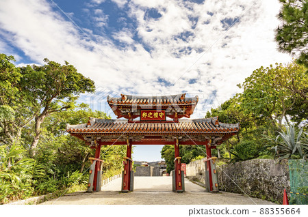 沖繩首里城的神社 88355664