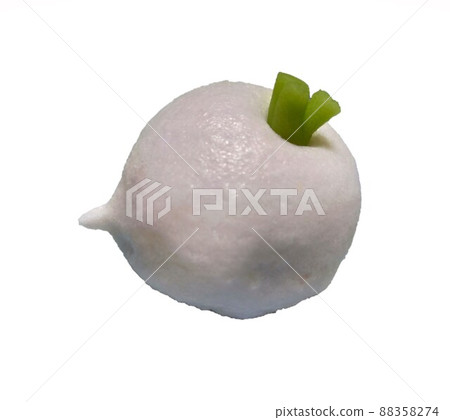 時令日式點心、蘿蔔生魚片 時令日式點心、蘿蔔生魚片 88358274