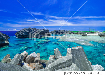 Yoron Port (Yoron Island) Yoron Port (Yoron Island) 88358818