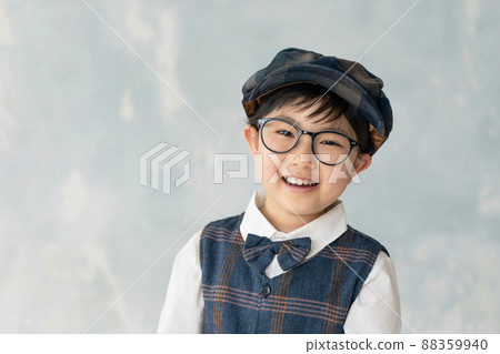 正式西裝的男孩 正式西裝的男孩 88359940