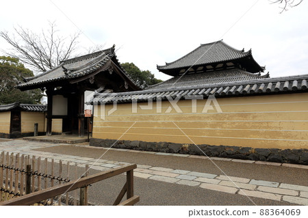 Todaiji Kaidan-do [Nara City, Nara Prefecture] 88364069