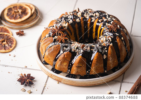 Vanilla bundt cake Vanilla bundt cake 88374688