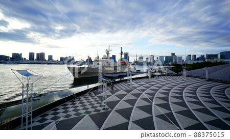Hakuho Maru anchored at Harumi Wharf, Tokyo Hakuho Maru anchored at Harumi Wharf, Tokyo 88375015