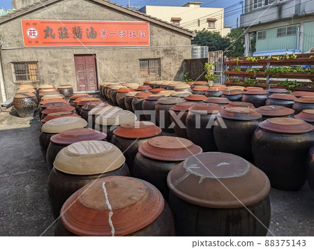 西螺丸莊醬油釀造曬缸場 88375143