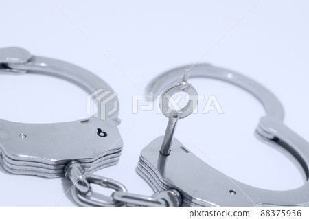 銀手銬/刑事逮捕圖像 銀手銬/刑事逮捕圖像 88375956