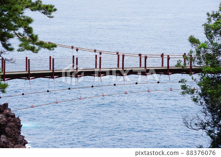 Shiogaki Kadowaki Suspension Bridge 88376076