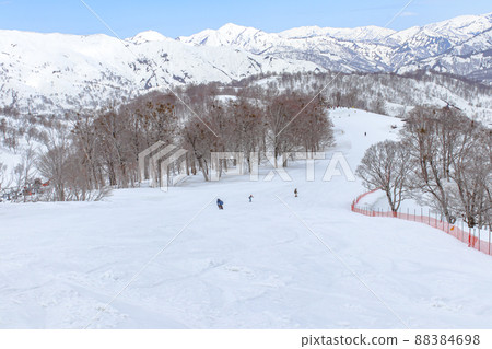 奧忠丸山滑雪場 春季滑雪季 奧忠丸山滑雪場 春季滑雪季 88384698