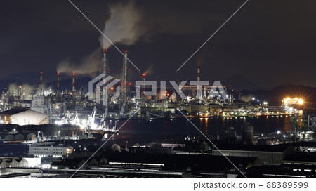 Night view of the Mizushima Complex factory seen from Kamejimayama Hana and Midori no Oka Park in Kurashiki City, Okayama Prefecture Night view of the Mizushima Complex factory seen from Kamejimayama Hana and Midori no Oka Park in Kurashiki City, Okayama Prefecture 88389599