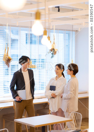 3個上班族 88390547