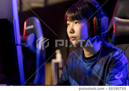 e-sports tournament individual battle image e-sports tournament individual battle image 88390789