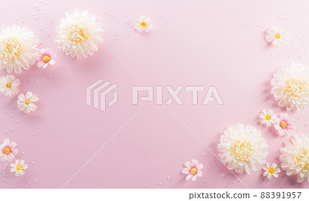 Happy mother's Day decoration concept made from flower and picture frame on pink pastel background. Happy mother's Day decoration concept made from flower and picture frame on pink pastel background. 88391957