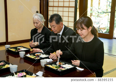名譽事務/葬禮(用餐場景) 名譽事務/葬禮(用餐場景) 88395155