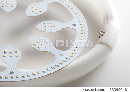 Energy saving LED ceiling light 88399048