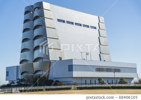 Ventilation station on the Metropolitan Expressway Bayshore Line [Kawasaki City, Kanagawa Prefecture] 88406105