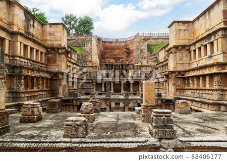 Rani Ki Vav inside view of carvings, Pattan, Gujarat , India 88406177