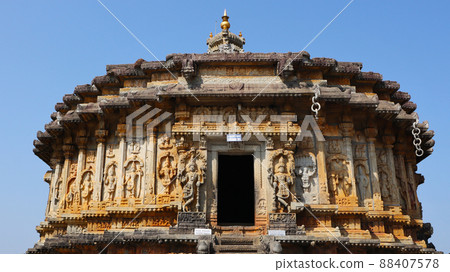 Vidyashankara Temple, Sringeri, Karnataka, India Temple has a richly sculpted plinth, six doorways and twelve pillars surrounding the mandapa with figures of the twelve signs of the zodiac Vidyashankara Temple, Sringeri, Karnataka, India Temple has a richly sculpted plinth, six doorways and twelve pillars surrounding the mandapa with figures of the twelve signs of the zodiac 88407578