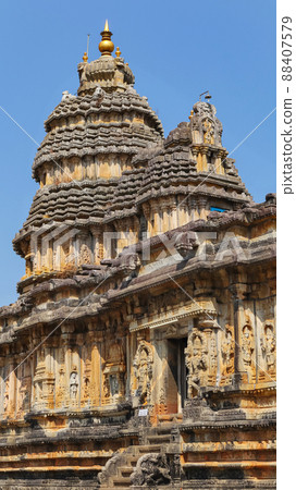 Vidyashankara Temple, Sringeri, Karnataka, India Temple has a richly sculpted plinth, six doorways and twelve pillars surrounding the mandapa with figures of the twelve signs of the zodiac 88407579