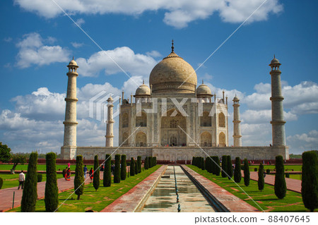 Taj Mahal (India) Taj Mahal (India) 88407645