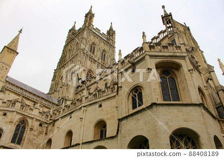 [Gloucester] Exterior of Gloucester Cathedral 88408189