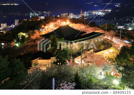[廣島縣]千光寺公園的夜櫻（尾道） 88409135